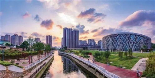 见证履职 谱写新时代六盘水高质量发展精彩篇章 六盘水市八届人大常委会五年履职综述